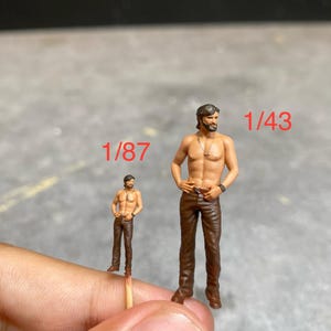 Man figure HO 1/64 1/43 1/24 1/18 Scale handpaint high detail