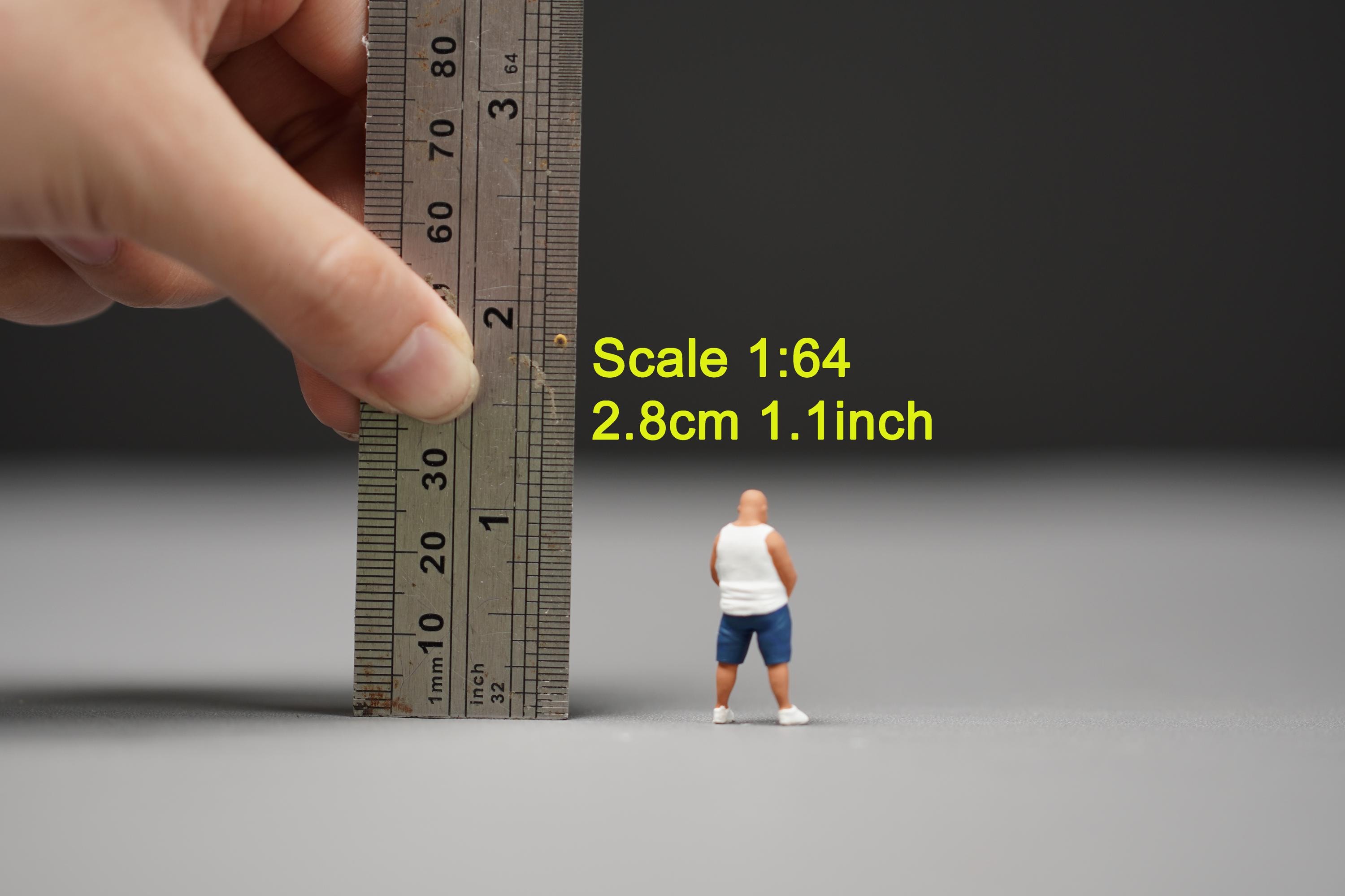 Man Peeing Figure HO 1/64 1/18 1/24 1/35 1/43-48 1/72 N-scale B4