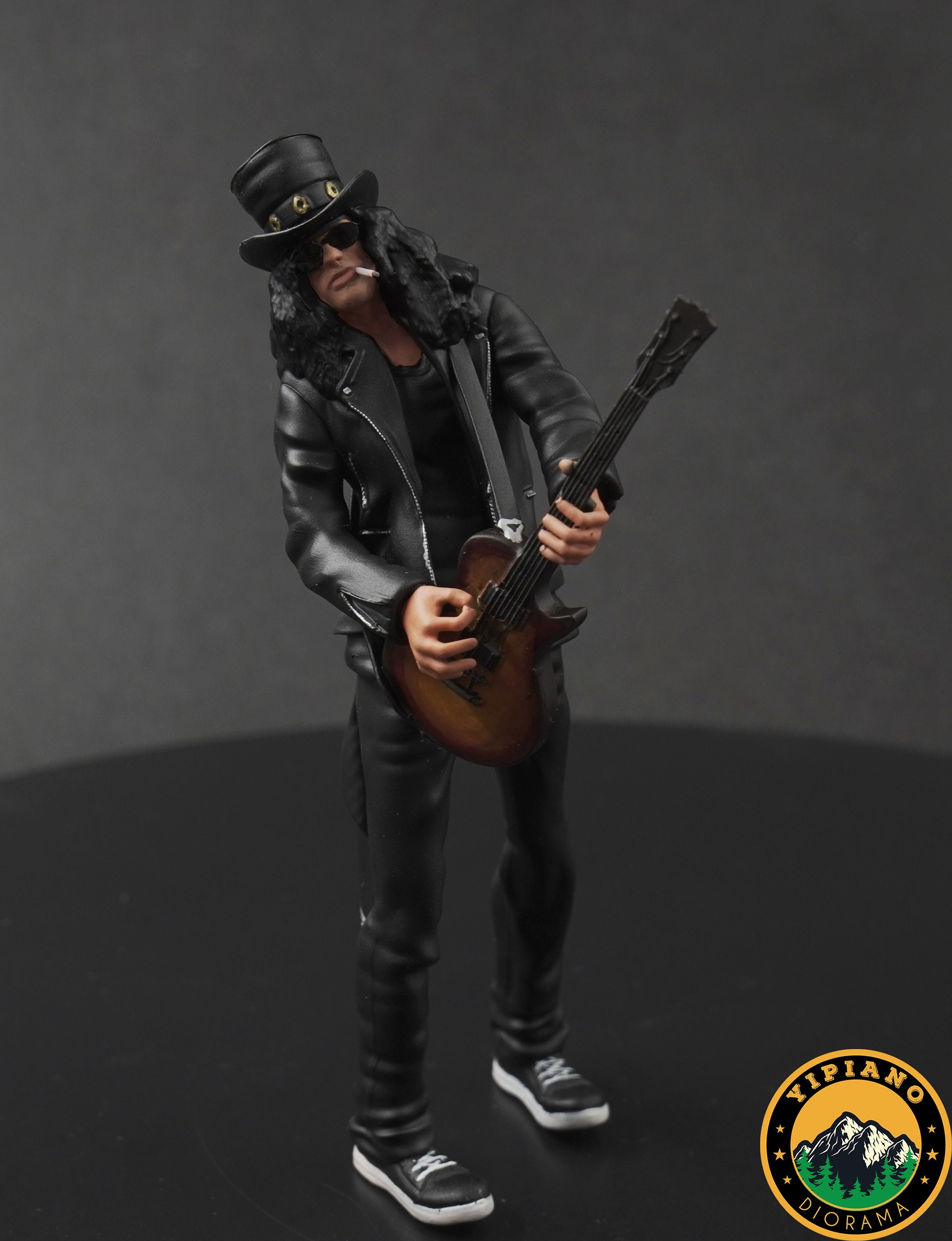 Action figure guns store n roses