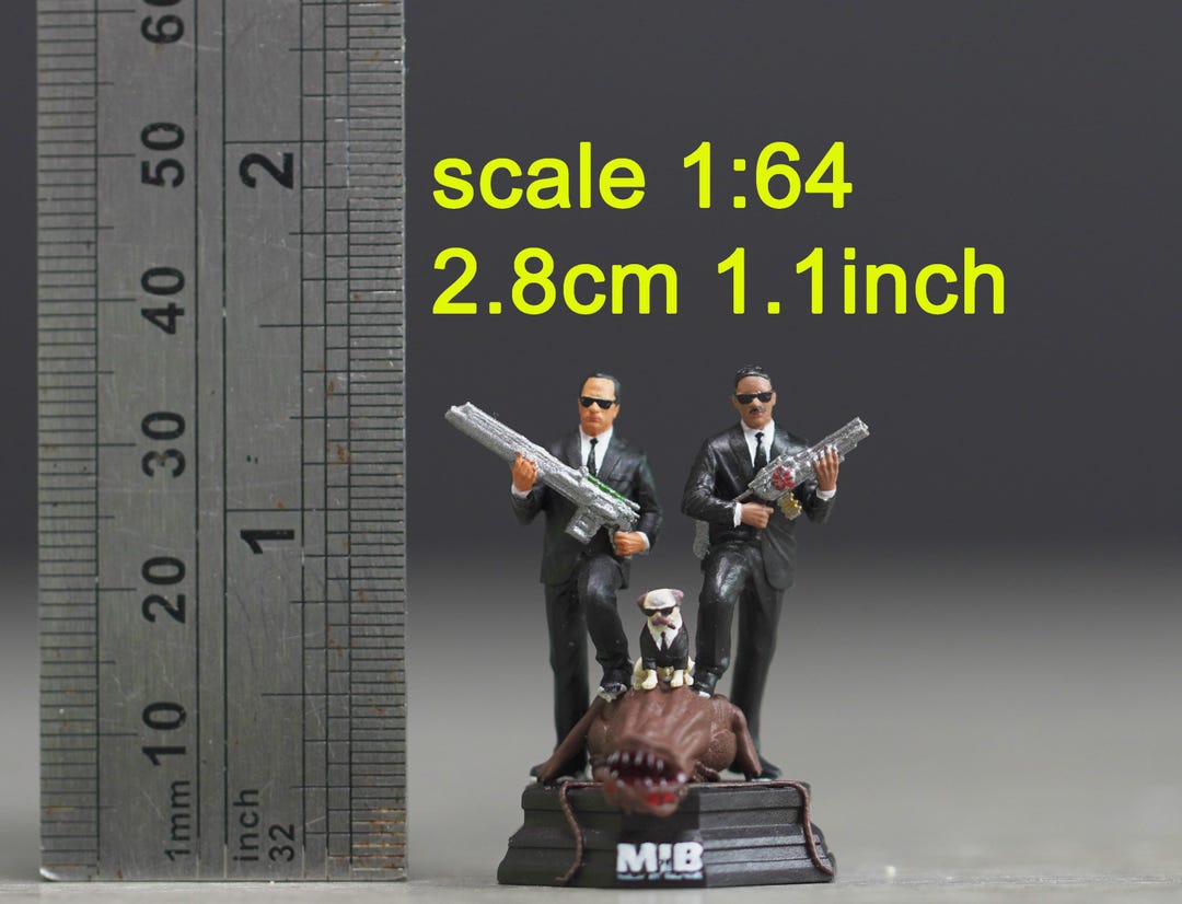 20 Ensembles Roues Tout-Terrain 1/64/ Pneus en Caoutchouc 18.3mm Pneu Amovible pour Roue 1:64 Modèle de Camion RC SUV Tout-Terrain Couleur Aléatoire