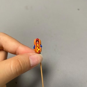 Hotdog man figure HO 1/64 1/43 1/24 1/18 Scale handpaint high detail
