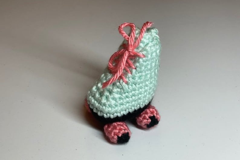 Roller Skates Crochet Pattern Amigurumi Etsy