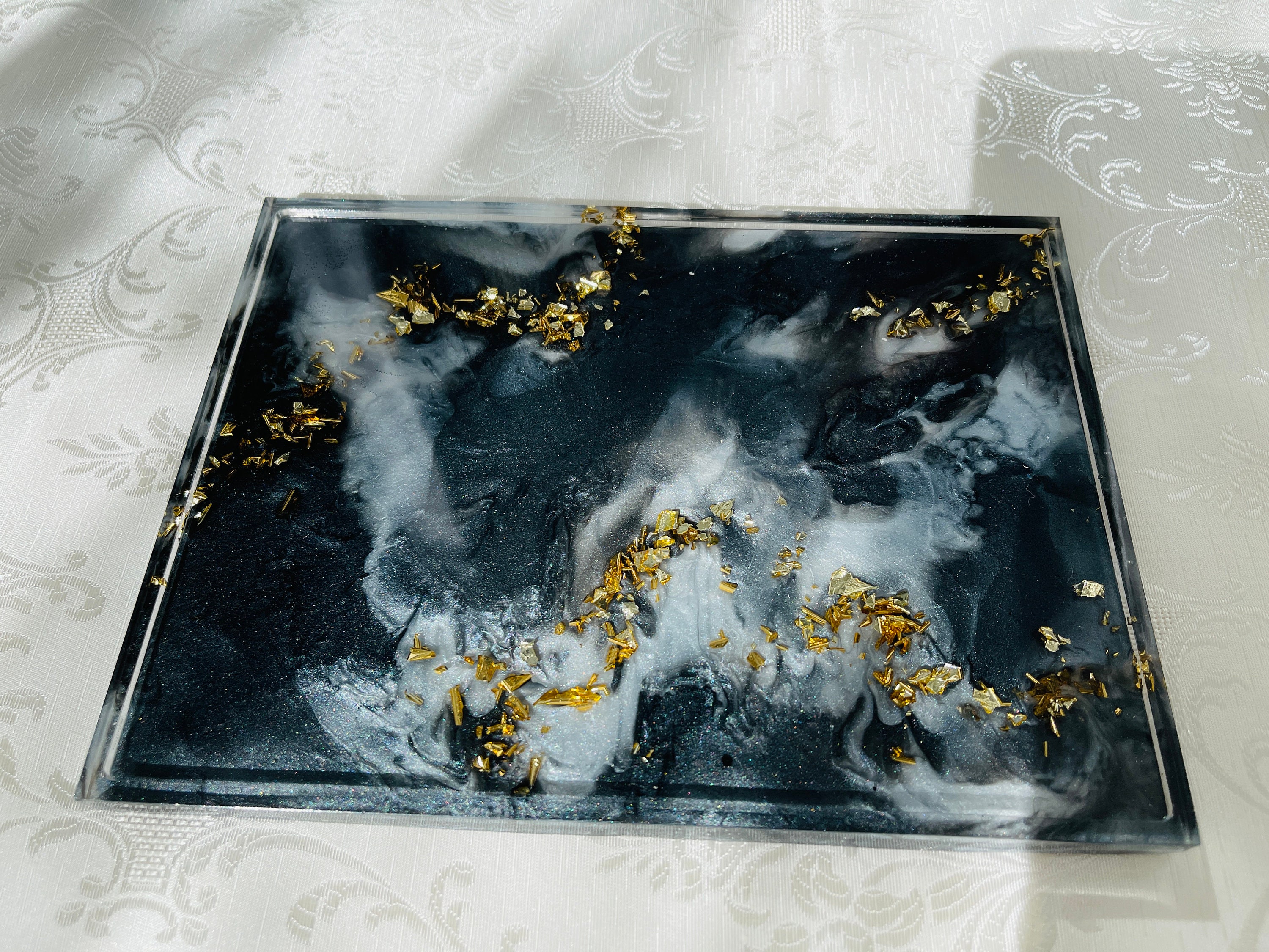 Custom resin rolling tray - decorative trays- 9.75”x 7” handmade perso –  UwU Art by Jen