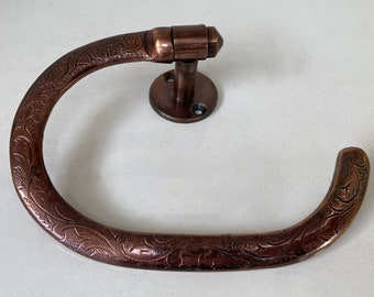 Hand Engraved Toilet Paper Holder Solid Copper , Antique Handcrafted Toilet Roll Holder , wall mounted bathroom fitting , Vintage Designs