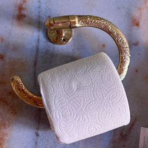Supporto per rotolo di carta igienica in ottone per bagno, supporto per carta igienica in ottone vintage, appendiabiti per carta igienica Boho, supporto a parete, elementi essenziali per il bagno