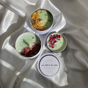 Intention Candles Infused with Crystals and Herbs, Homemade Meditation Manifestation Crystal Candle, Witchy Spiritual Birthday Gifts for Her