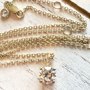 Gold Over 925 Sterling Round Pendant On A Chain Necklace 18 Inch