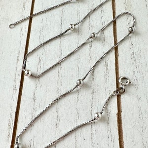 Vintage 925 Sterling Silver Box Chain With Bead/ Ball Accents