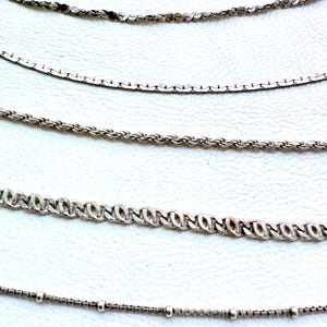 5 Stück Vintage versilberte Armbänder / Fußkettchen