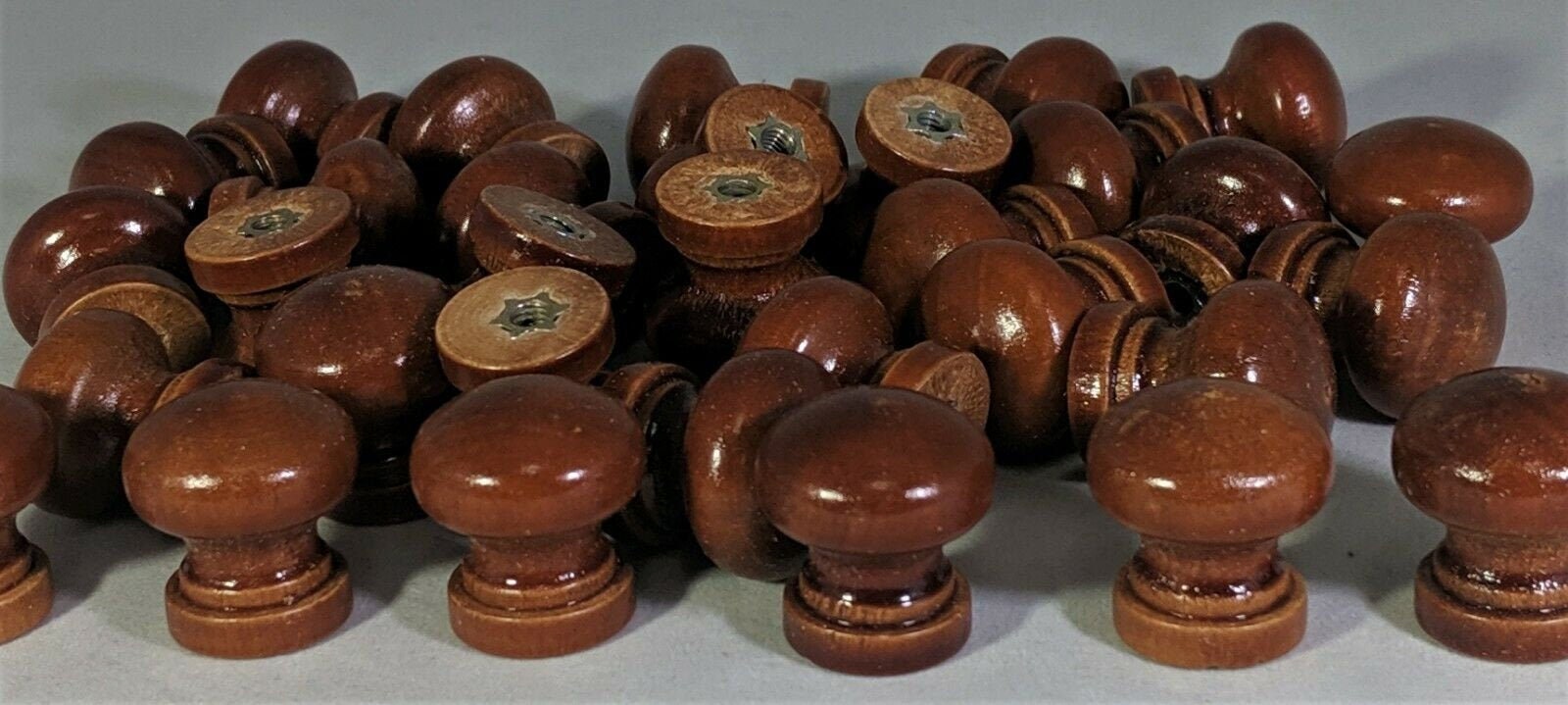 Small Solid Wood Mahogany Door Knobs Kitchen Handles Pulls 20mm