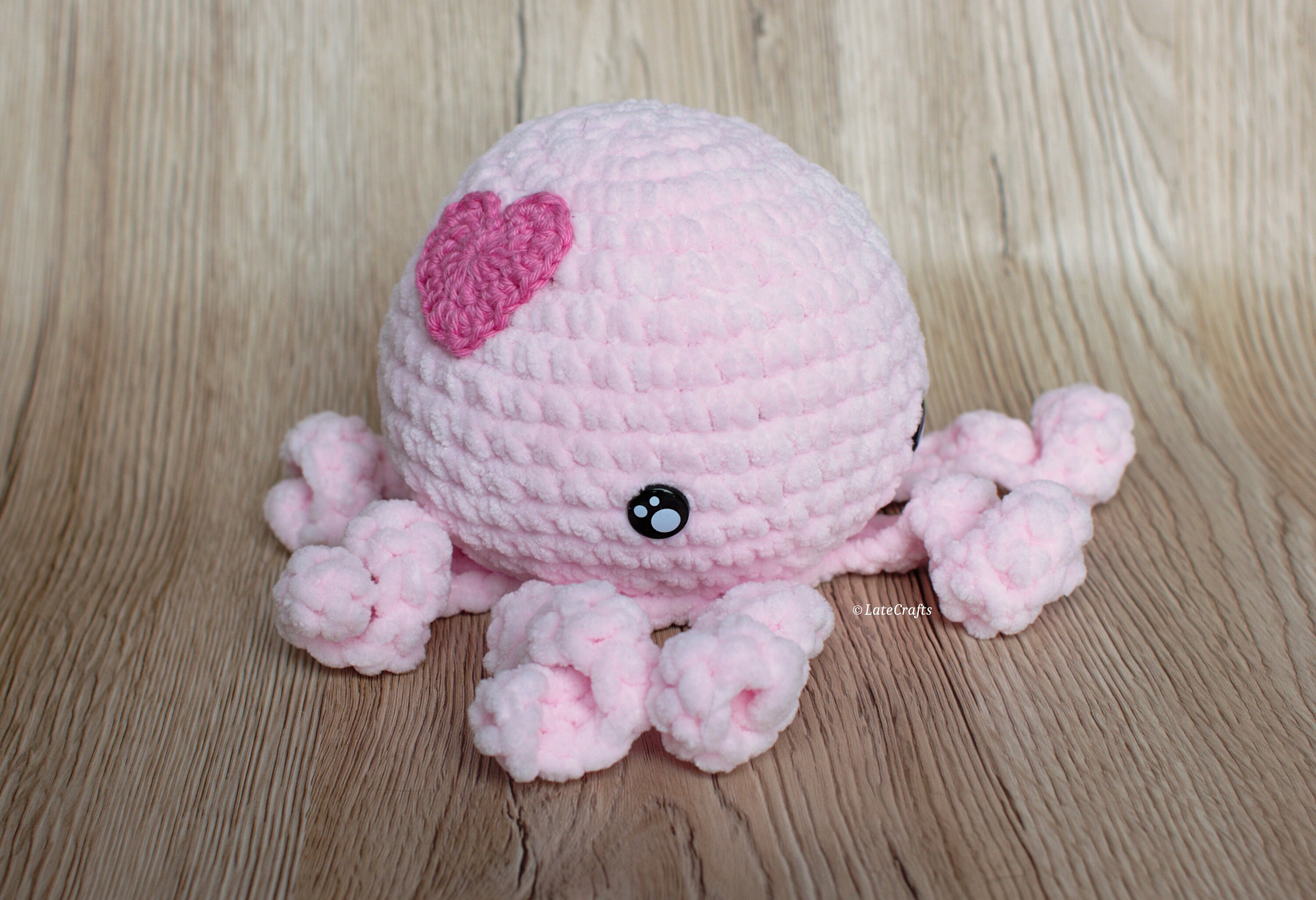 Octopus Amigurumi Big Pink Octopus With a Heart Crocheted - Etsy UK