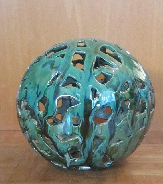Keramikkugel, durchbrochen, Gartenkeramik, Geschenk, Dekoration, Leuchtkugel