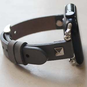 Pyramid Leather Apple Watch Band 9  Watch Band Ultra 2 - 38 40 41 42 44 45 46 49mm iWatch Strap 10 9 8 7 6 5 4 Ultra SE Fitbit Versa 4-3-2