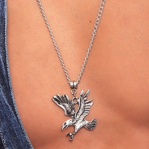 Antique Silver Eagle Necklace, Oxidized Men&#39;s Pendant Necklace, Chain Necklace, Statement Necklace, Animal Necklace,  Best Gift Ideas