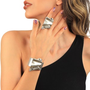 Antique Silver Adjustable Abstract Bracelet Ring Set, Full Finger Ring, Statement Bracelet Ring Set, Boho Style Jewelry, Brutalist Jewelry