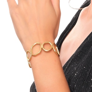 Open Band Gold Hammered Adjustable Geometric Bracelet, Brass Cuff Bracelet, Fashion Jewelry, Asimetric Design Gold Bangle, Woman Bracelet