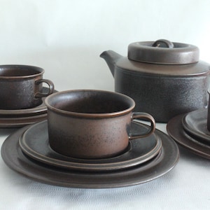 Vintage Arabia Finland Ruska Tea Cup Trio Set & Teapot - Ulla Procope 1960s
