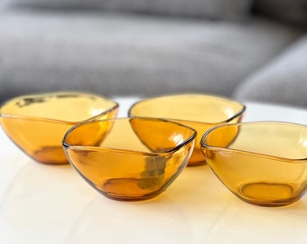 Set of 4 Vintage Vereco France Amber Glass Bowls: Retro Tableware
