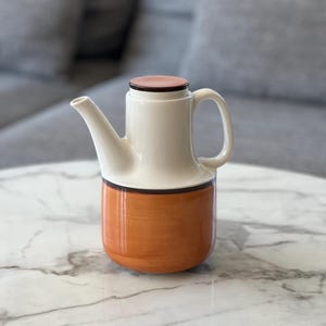 1973 年にスティグ リンドベリによってデザインされたヴィンテージ グスタフスベリ スウェーデン ARENA コーヒー ポット