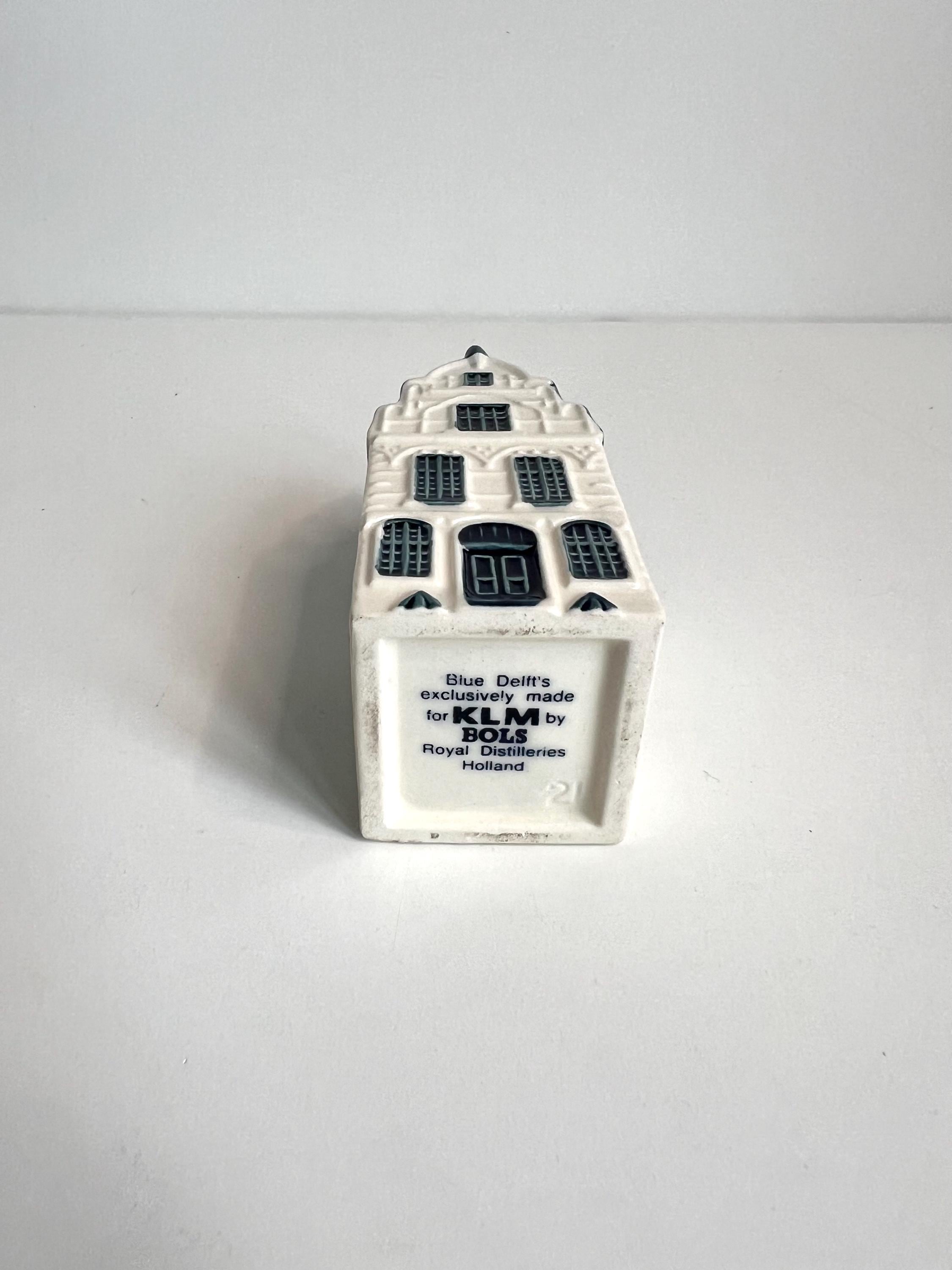 Vintage 90s Delft Blue KLM Bols Miniature House #21: Dutch