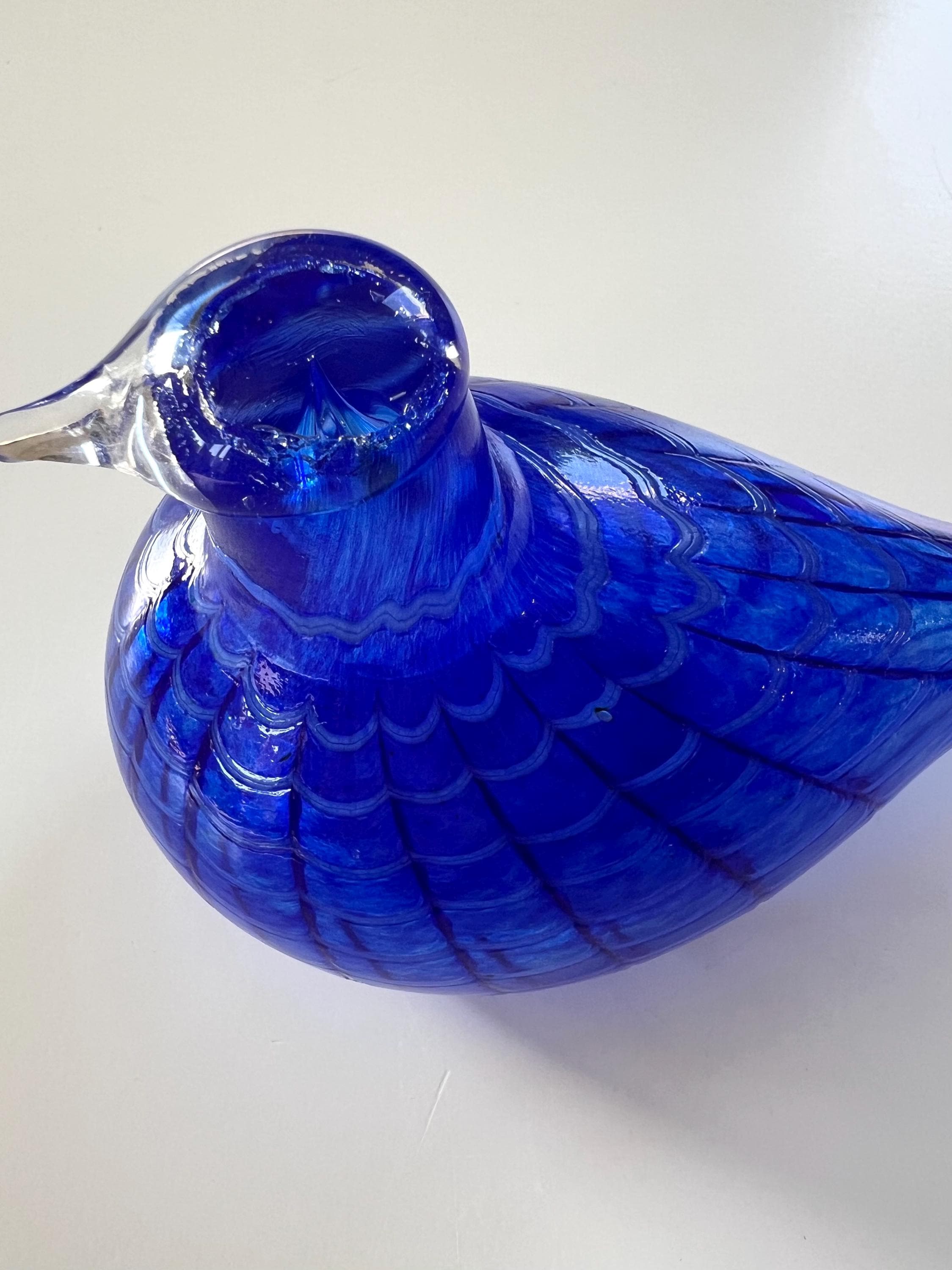 ヴィンテージ オイバ トイッカ ブルー バード: フィンランド アート