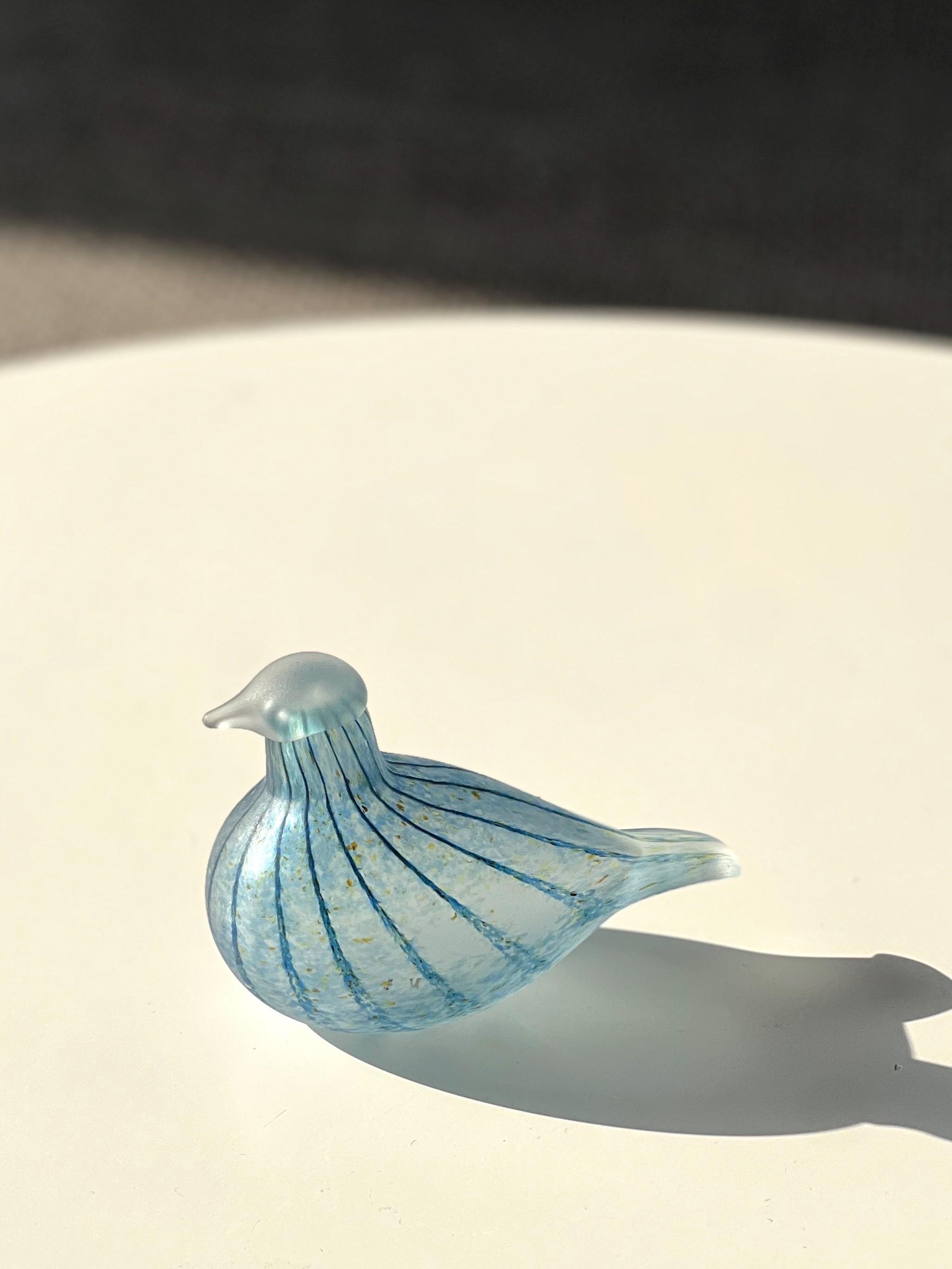 Vintage Finnish Nuutajärvi Oiva Toikka Blue Art Glass Sandblasted