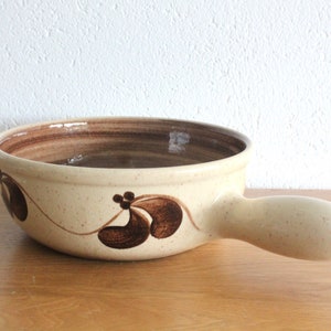 Vintage Landert Swiss Fondue Pot: Beige Floral Caquelon