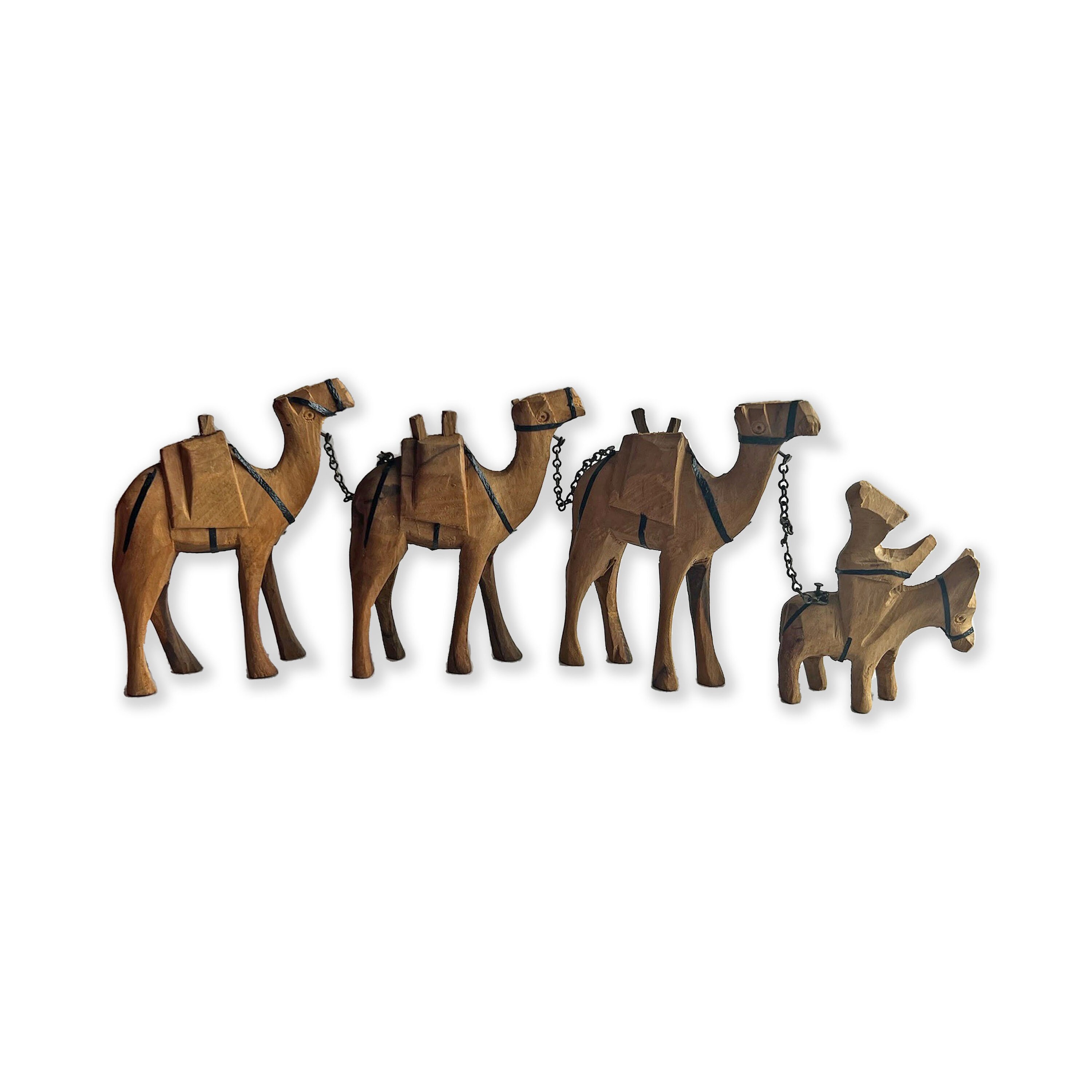 Caravane à chameaux en bois sculpté