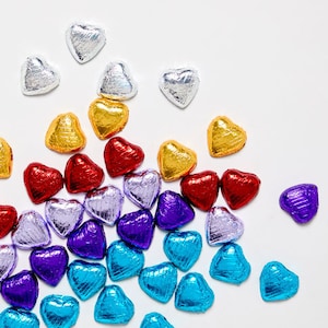 Foil Wrapped Belgian Milk Chocolate Hearts Wedding Party Sweet Favour Valentines Christmas Gifts Silver Red Retro Sweets Vegetarian Halal
