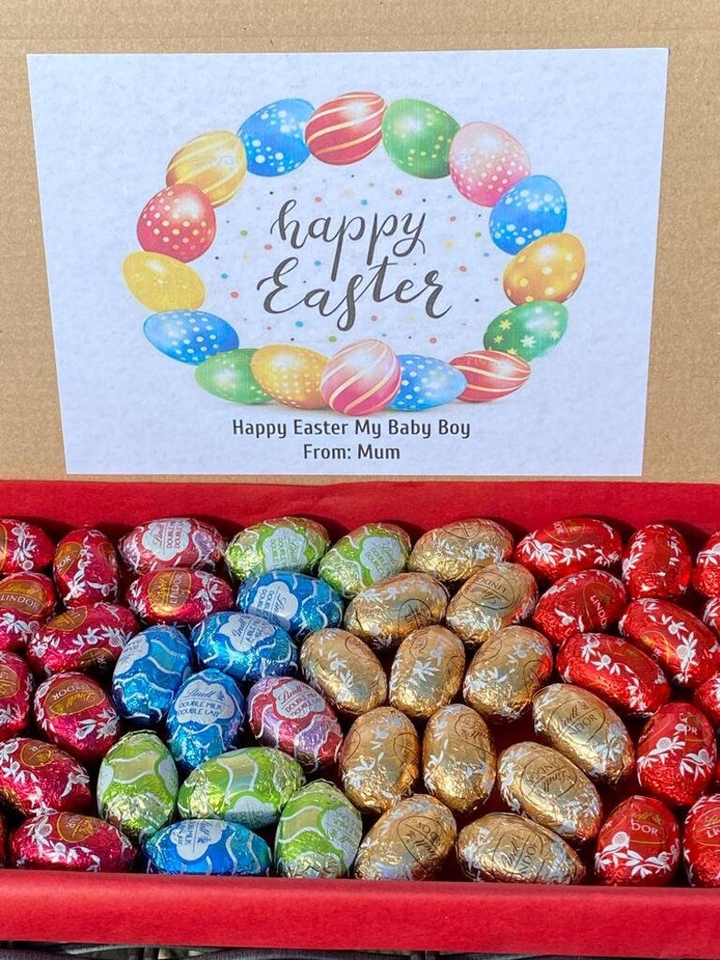 Personalizado Lindor Lindt chocolate huevos de Pascua dulces cesta golosinas caja de regalo regalos para él regalos para su lujosa caja de Pascua Lindt imagen 6