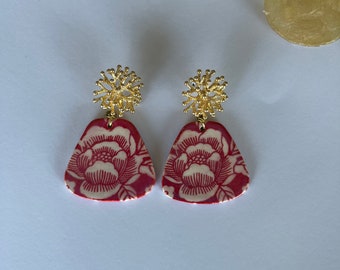 Gold plated Red floral ceramic earrings , ceramic jewelry, handmade ceramic earrings, christmas gift, vintage earrings
