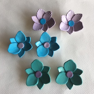 flower ceramic earrings , ceramic jewelry , handmade earrings , handpainted earrings , ceramic jewellery , ceramic earrings