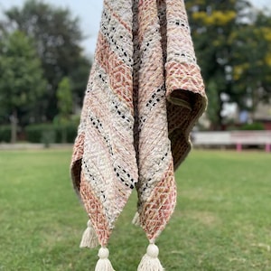Loomed blanket sale