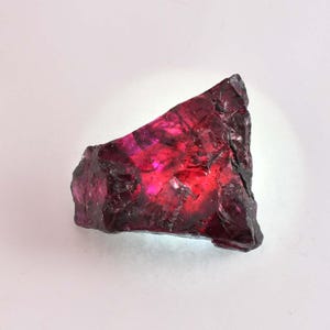 36.75 Ct Very Rare 100% Natural Red Painite Rough Unheated Burmese Facet Loose Rough Certified-Wholesale Rough-Natural Painite Rough Raw AAA
