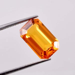 5.40 Ct Natural Golden Yellow Ceylon Sapphire Emerald Cut Loose Gemstone GIT Certified 7x12 MM-AAA+ Top Quality Sapphire-Ring & Making Gems