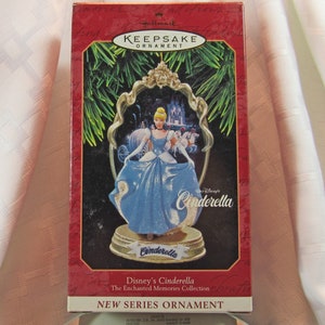 Hallmark Keepsake Ornament - Cinderella - Enchanted Memories Series - 1st in series - 1997