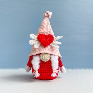 Crochet Pattern Love Heart Gnome, Valentines Day funny gnome pdf pattern image 10