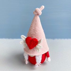 Crochet Pattern Love Heart Gnome, Valentines Day funny gnome pdf pattern image 8