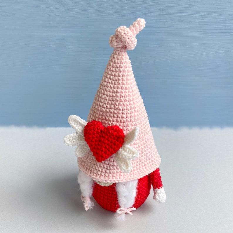 Crochet Pattern Love Heart Gnome, Valentines Day funny gnome pdf pattern image 8