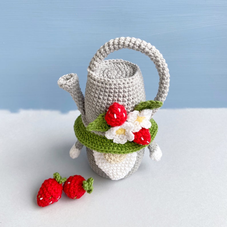 Crochet Pattern Watering can Gnome garden gnome PDF tutorial Etsy España