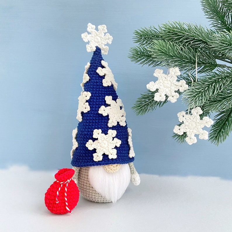 Crochet Pattern Snowflake Gnome and Christmas Tree ornament image 8