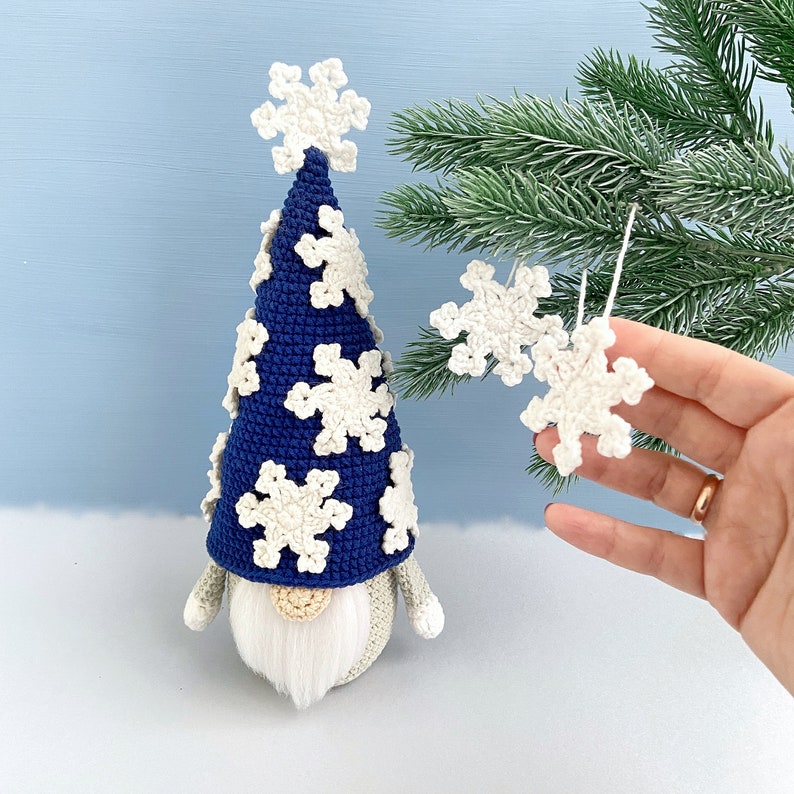 Crochet Pattern Snowflake Gnome and Christmas Tree ornament image 2