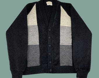 1950s/1960s 2 Ply Wool Italian Style Knit Cardigan – Suede Panelling – Suede Buttons – Mod|Rockabilly|Mid-century|Atomic|Rat Pack – S/M