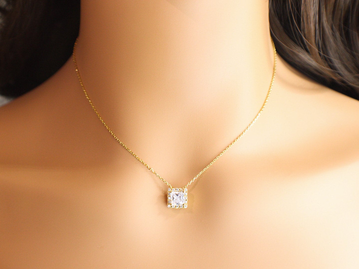 Classy Square Diamond + 18k Gold Pendant – Andaaz Jewelers