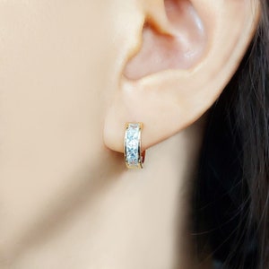Pave Huggie Ohrringe, Pave Diamond Hoops, Pave Huggie Hoops, Pave Huggie Hoop Ohrringe, Huggie Hoop Ohrringe, Perfektes Geschenk für Sie