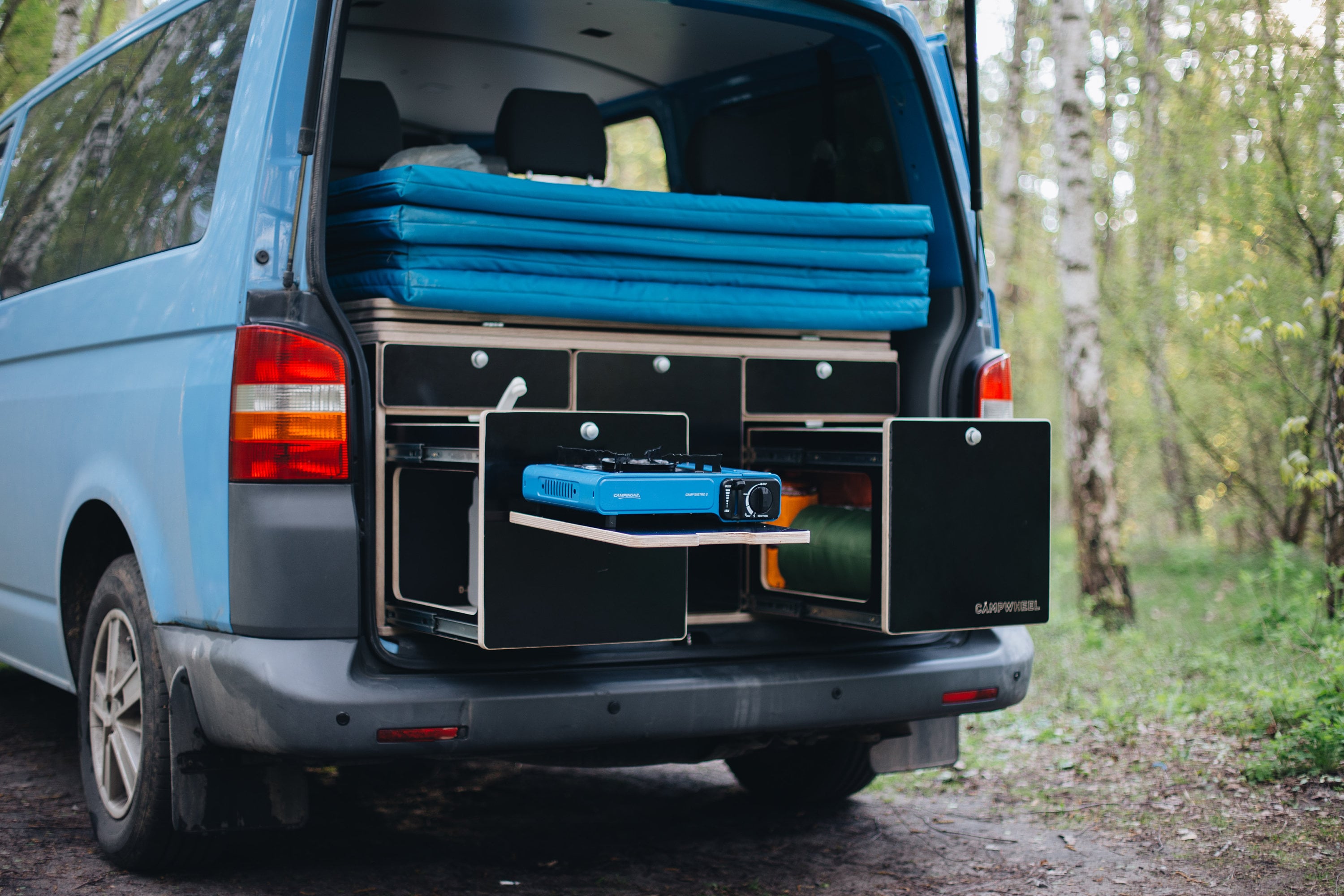 volkswagen transporter camping