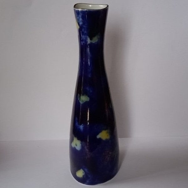 Blue Porcelain Wallendorf Vintage Cobalt Vase