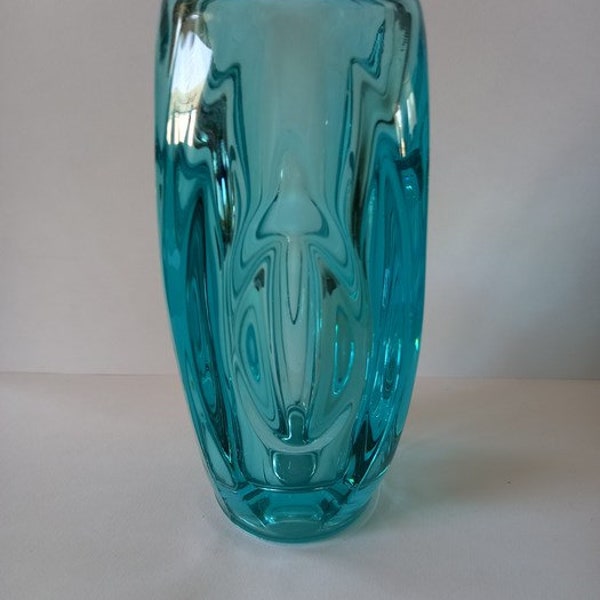 Beautiful vase czechoslovak glass by Rudolf Schrötter 1955 vintage