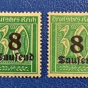Dos sellos postales 8/30T.Mk./Pfg. Reich 1923