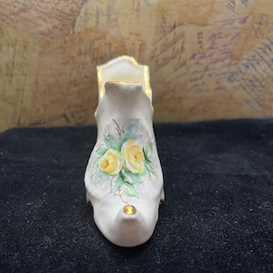 Miniature Porcelain Victorian style slipper/shoe